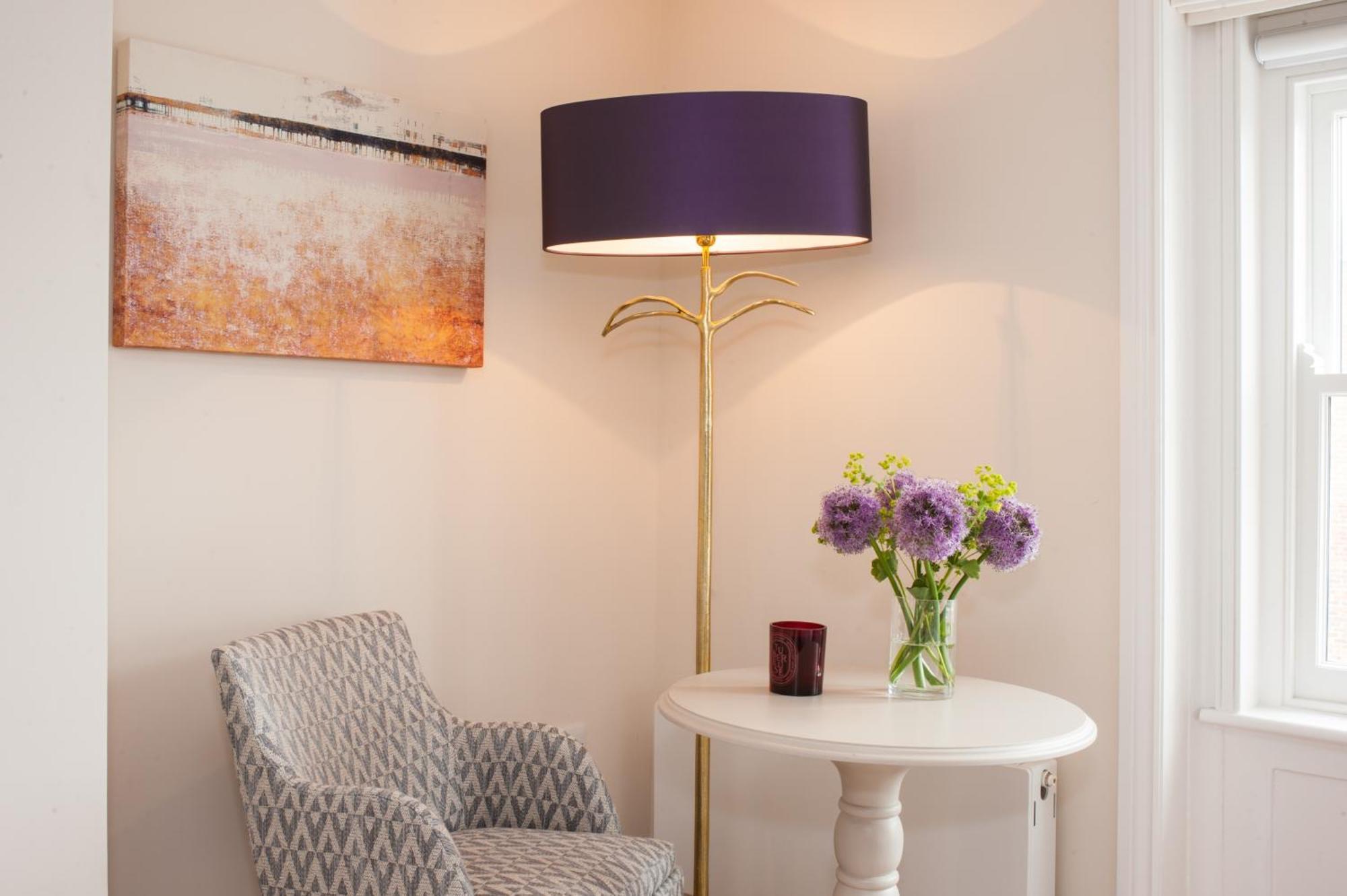 The Charm Brighton Boutique Hotel & Spa Exterior photo A floor lamp