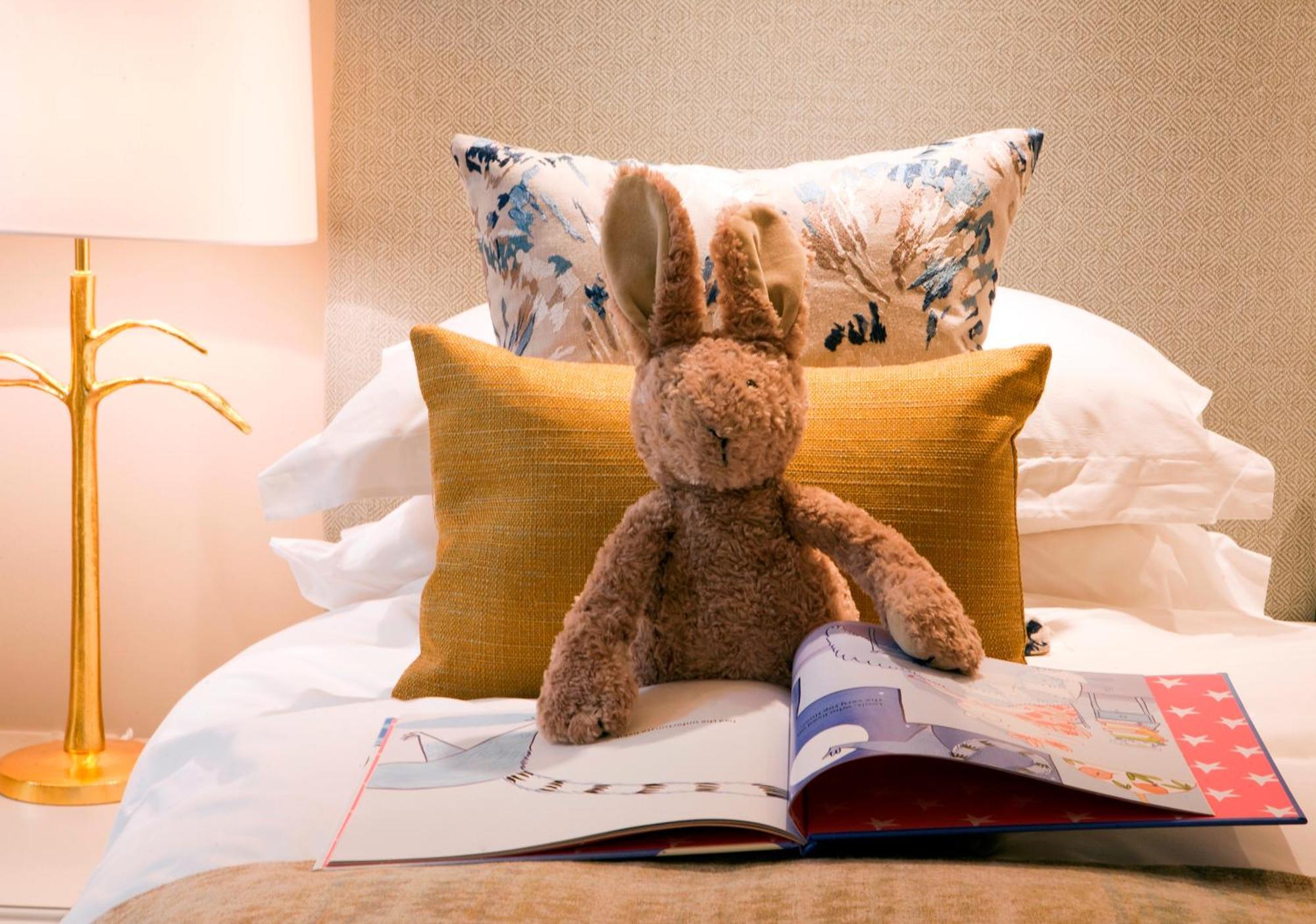 The Charm Brighton Boutique Hotel & Spa Exterior photo A plush toy
